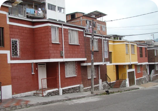 Urbanización La Leonora6